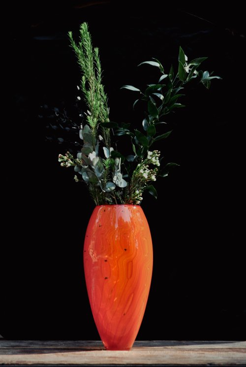 vase en verre soufflé PINCEAU jaune / rouge. Patrick Primeau / Studio Welmo